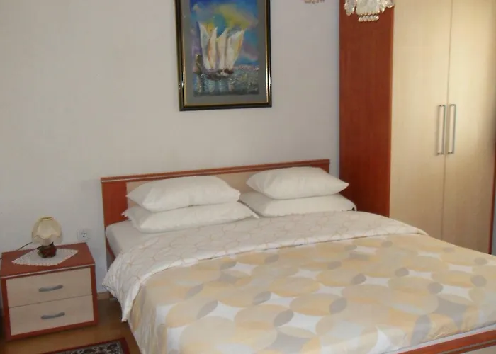 Appartement Ana Pag Town