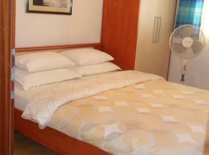 Ana Apartman *